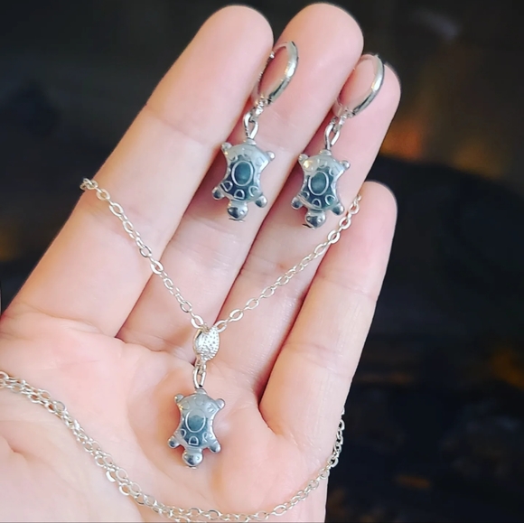 Hematite Turtle set - Picture 3 of 3